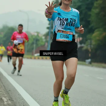 Runner Photo 7047364