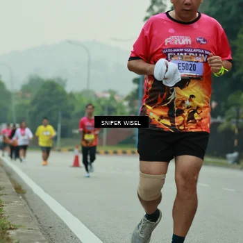 Runner Photo 7047385