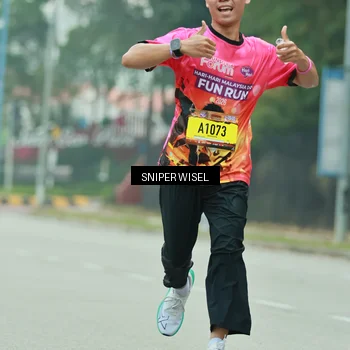 Runner Photo 7047410