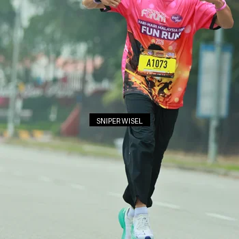 Runner Photo 7047420