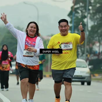 Runner Photo 7047426