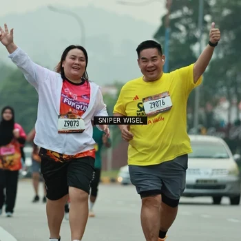 Runner Photo 7047438