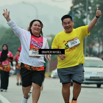 Runner Photo 7047446