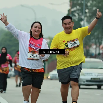 Runner Photo 7047447