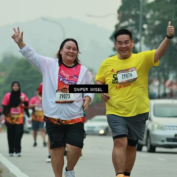 Runner Photo 7047455