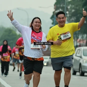 Runner Photo 7047465