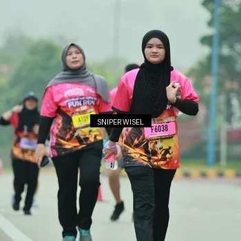 Runner Photo 7047483