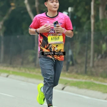 Runner Photo 7047501