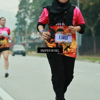 Runner Photo 7047515