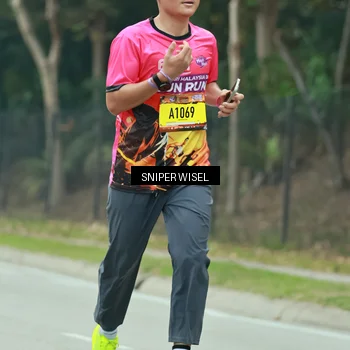 Runner Photo 7047525