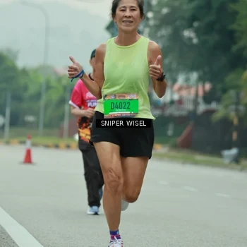 Runner Photo 7047616