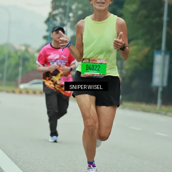 Runner Photo 7047626