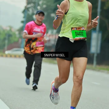 Runner Photo 7047628