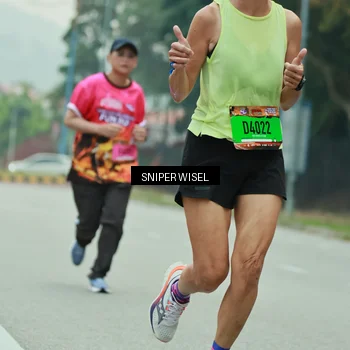 Runner Photo 7047630