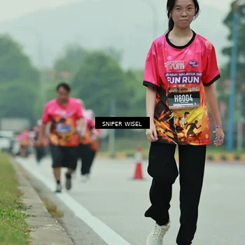 Runner Photo 7047652