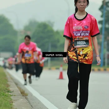 Runner Photo 7047654