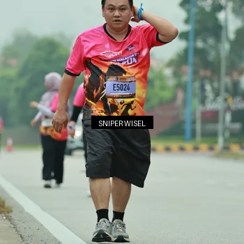 Runner Photo 7047664