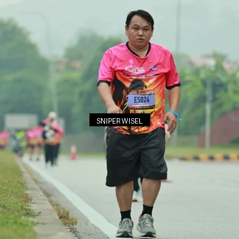Runner Photo 7047665