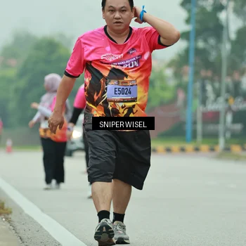 Runner Photo 7047670