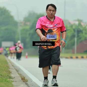 Runner Photo 7047674