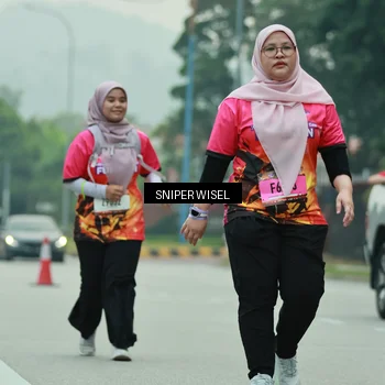 Runner Photo 7047676