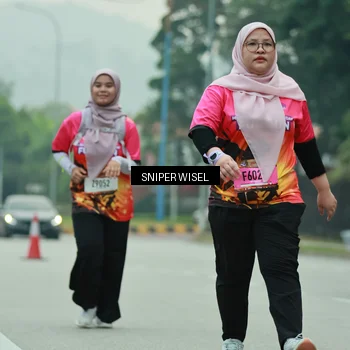Runner Photo 7047679