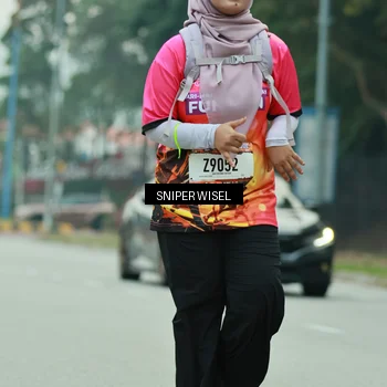 Runner Photo 7047699