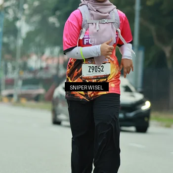 Runner Photo 7047700