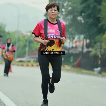 Runner Photo 7047713