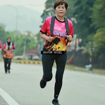 Runner Photo 7047717