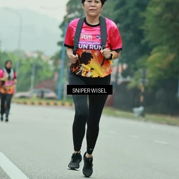 Runner Photo 7047725