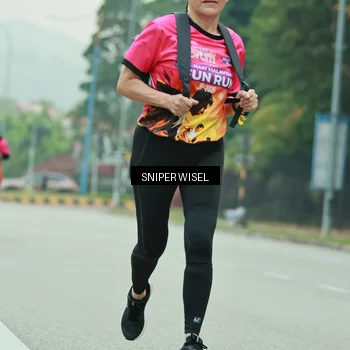 Runner Photo 7047731
