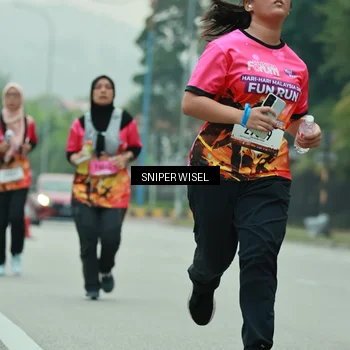 Runner Photo 7047750