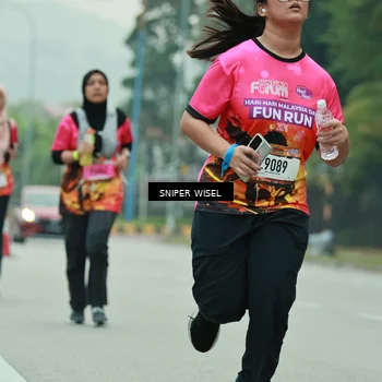 Runner Photo 7047752