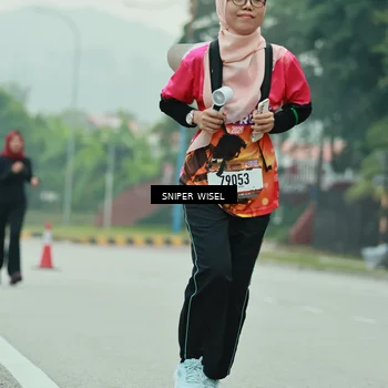Runner Photo 7047787
