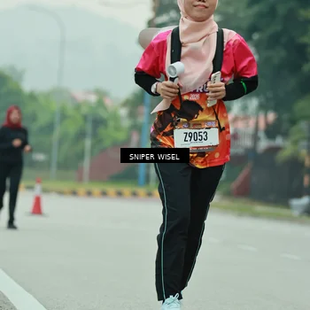 Runner Photo 7047791