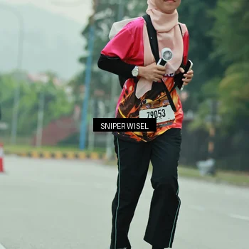 Runner Photo 7047803