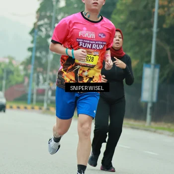 Runner Photo 7047817