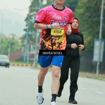 Runner Photo 7047819
