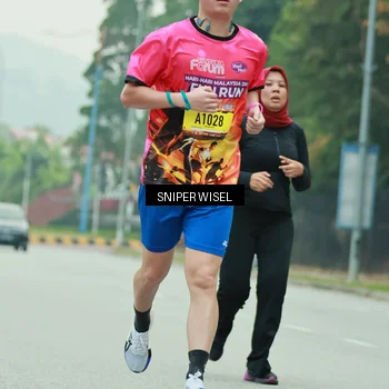 Runner Photo 7047820