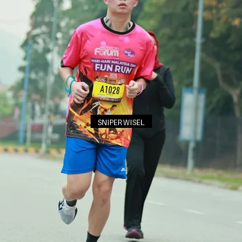 Runner Photo 7047823