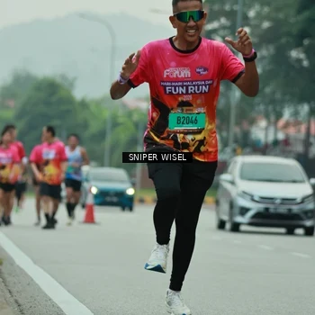 Runner Photo 7047831