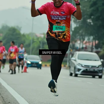 Runner Photo 7047841