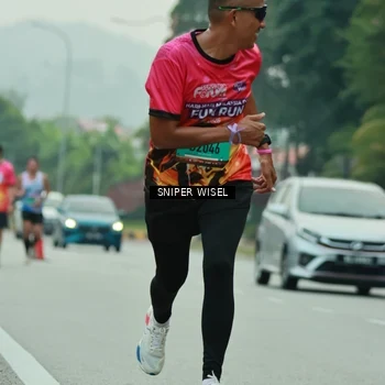 Runner Photo 7047855