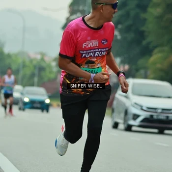 Runner Photo 7047858