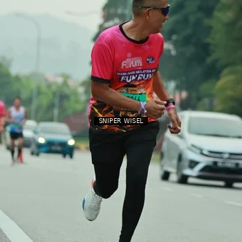 Runner Photo 7047859