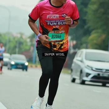 Runner Photo 7047862