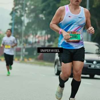 Runner Photo 7047875
