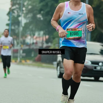 Runner Photo 7047877