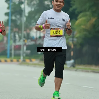 Runner Photo 7047883